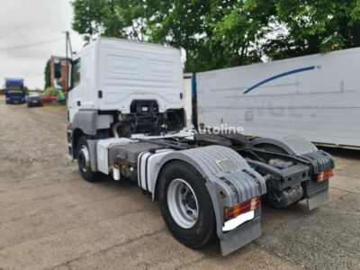 "په اروپا کې کارولي شوي باروړونکي موټرونه د خرڅلاو لپاره دي."